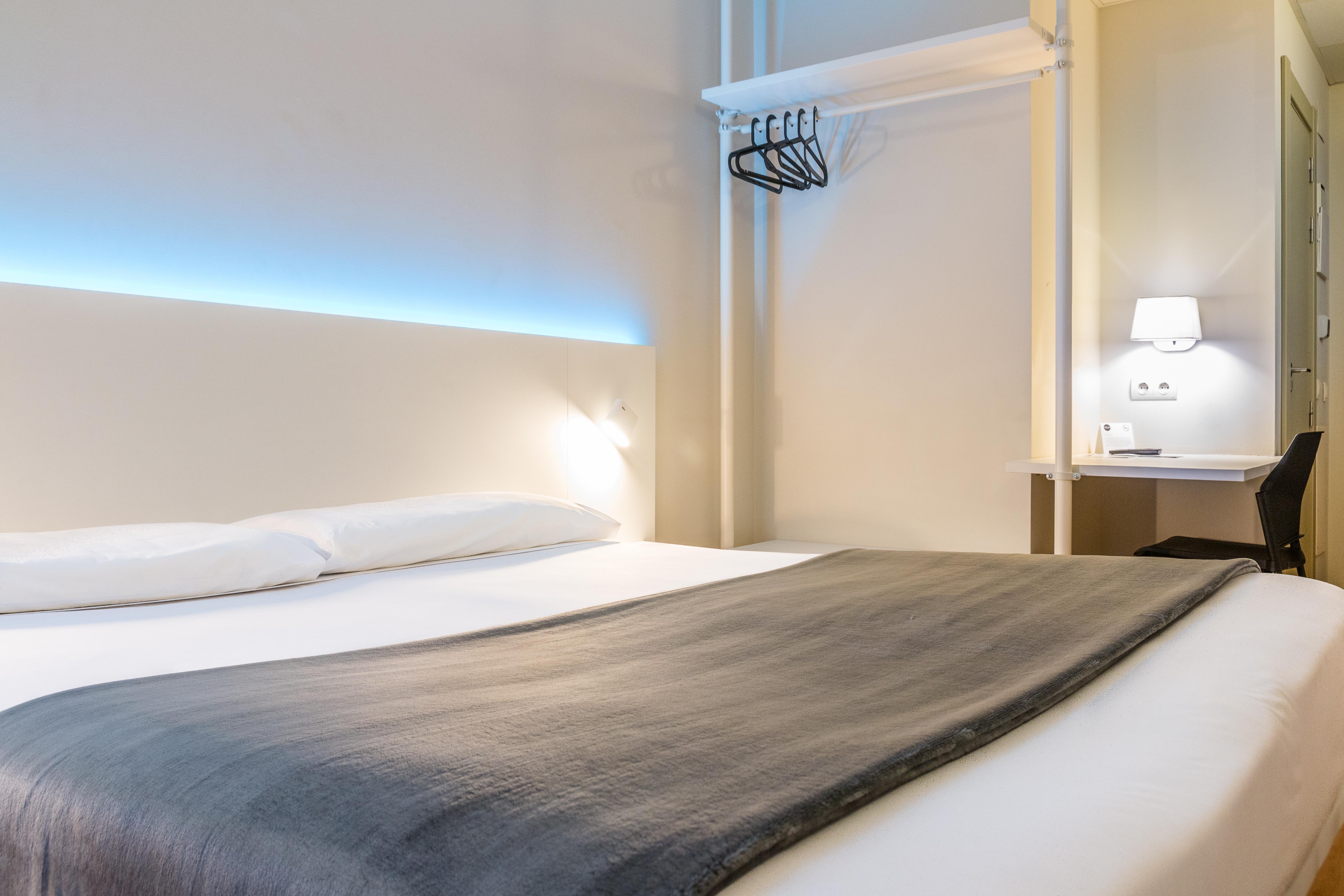 Vertice Roomspace Madrid Luaran gambar