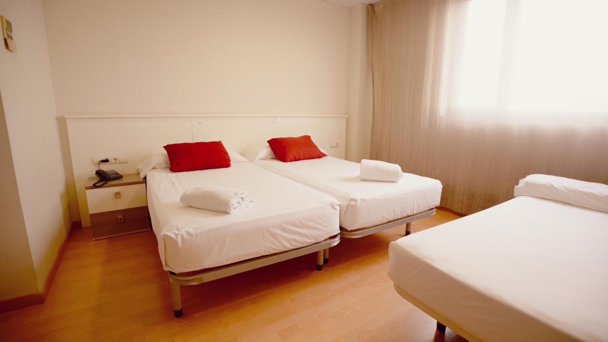 Vertice Roomspace Madrid Luaran gambar